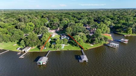 250 Whispering Oaks Trail