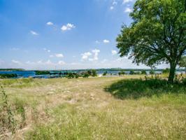 290 Runaway Bay Drive