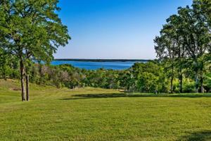817 Lakeview Drive Lot 14