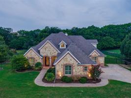 2931 Eagles Nest Court