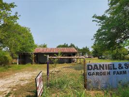 673 Hillcrest Circle