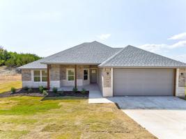 2218 Lakewood Trail