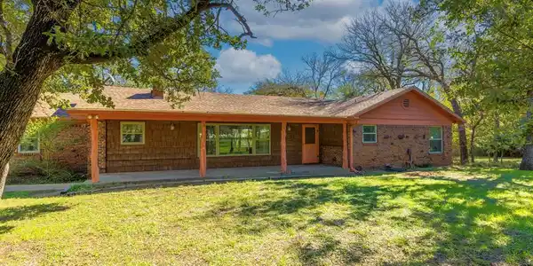 8200 Eagle Mountain Circle