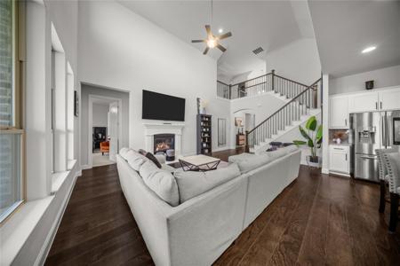 6604 Merlot Circle