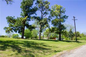 632 Lakeview Drive