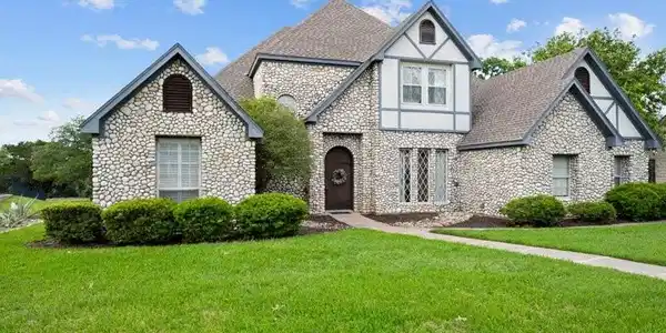 8313 Jonquil Drive