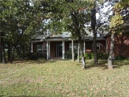 826 Country Club Road