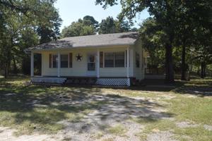 636 N King Larry Road