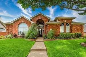 225 Woodlake Drive