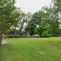 114 LaSalle Road