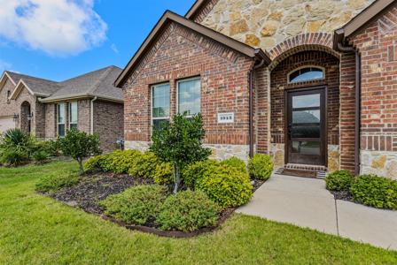 1043 Sublime Drive