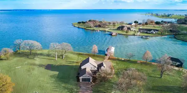 124 Bayview Circle