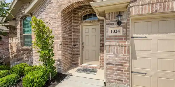1324 Surfside Drive