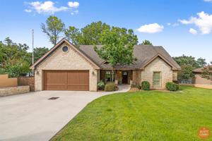 458 Lakeside Drive