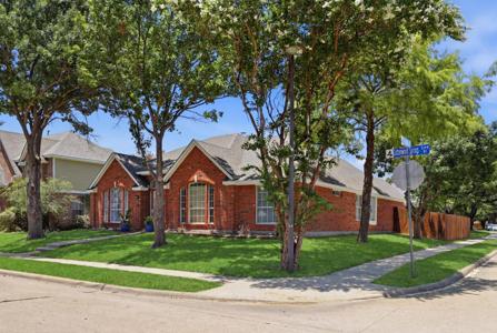 3528 Cottonwood Springs Drive