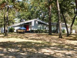 2588 Fox Point Road