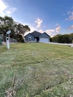 2502 Neil Court
