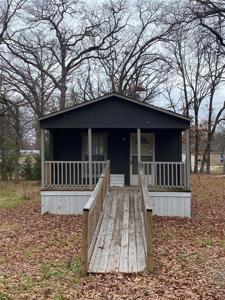 129 Pinebloom Boulevard