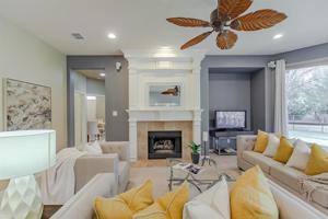 2500 Lakewood Drive