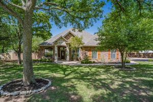 3239 Golden Oaks Circle