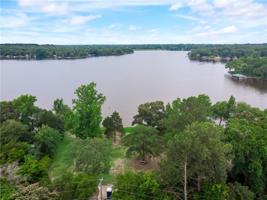 664 Callender Lake Drive