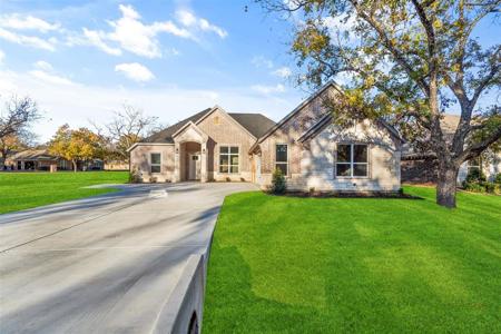 9201 Hanging Moss Drive