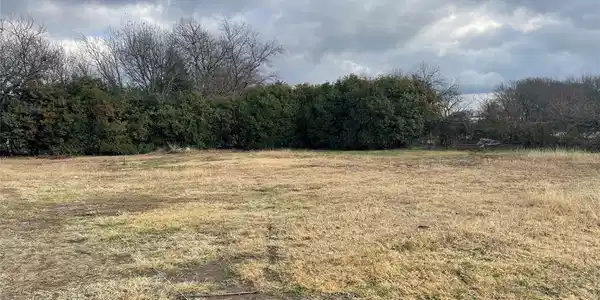 242 County Road 4870