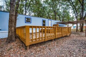 6618 Oakwood Lake Court