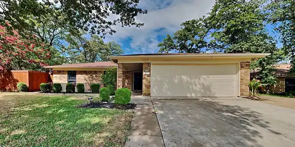 829 Timberoaks Drive