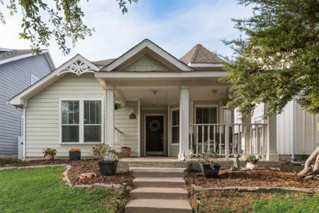 9833 Cedarcrest Drive