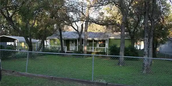 350 Deer Trail