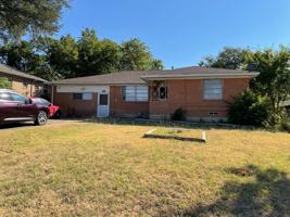 2411 Highland Road