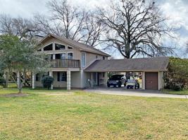 251 N Bay Drive
