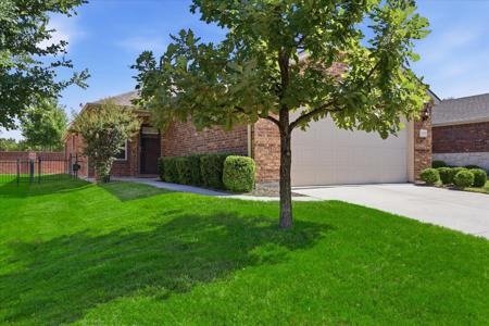 2090 Marsh Point Drive