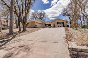 6113 Laredo Court