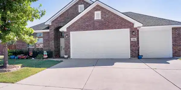 7301 Lake Rock Drive