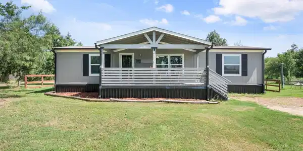 212 SE County Road 3048a
