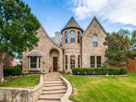 1205 Old Oak Court
