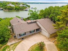 3903 Crescent Drive
