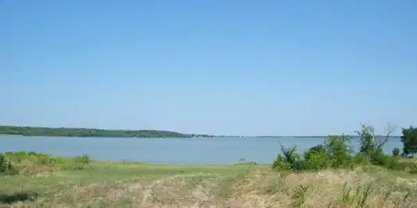 17 Waterside Drive