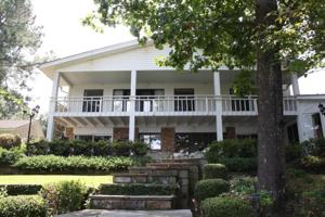 1006 SE Mark Circle Circle SE