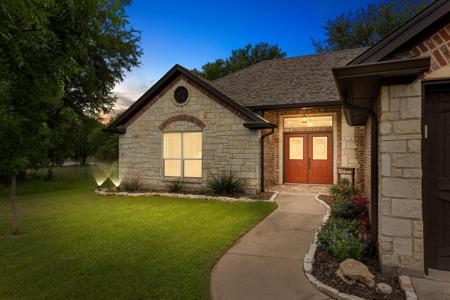 4014 Whitecrest Drive