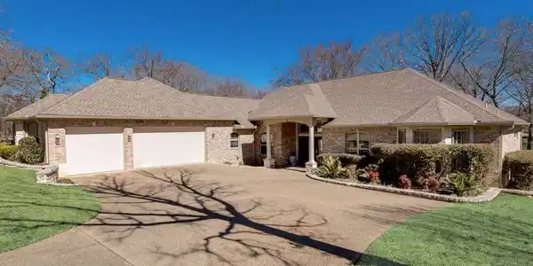 152 Stonewall Drive