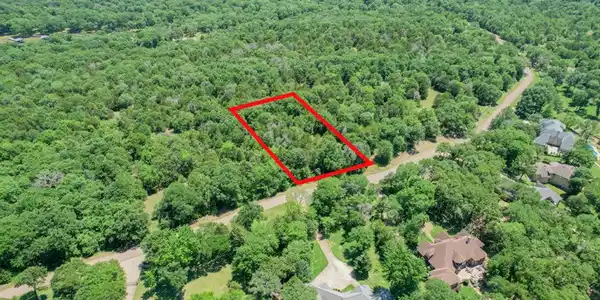 Lot 112 Lincoln Drive