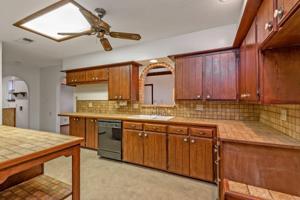 1117 OAKRIDGE Drive