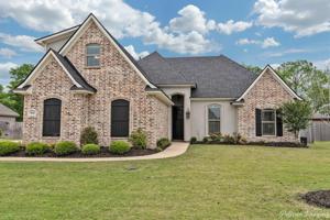 488 Long Acre Drive