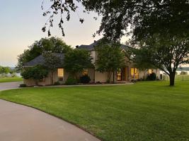 1011 N Mesquite Ridge