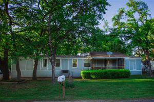 377 Nottingham Drive