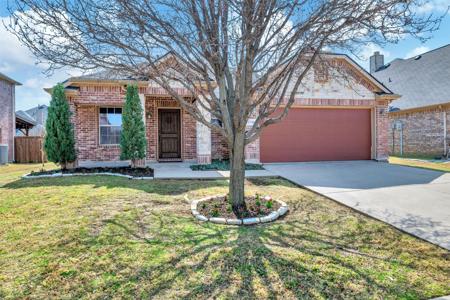 2716 Leisure Lane