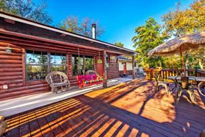 3310 Pecan Gap Street